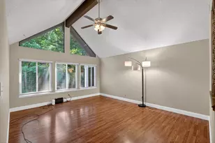 5904 Courville Ct, Fair Oaks, CA 95628 - Photo 13