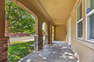 8406 Keusman St, Elk Grove, CA 95758 - Photo 3