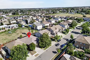 8406 Keusman St, Elk Grove, CA 95758 - Photo 45