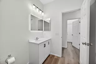 8406 Keusman St, Elk Grove, CA 95758 - Photo 25