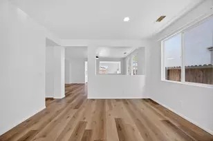 8406 Keusman St, Elk Grove, CA 95758 - Photo 9