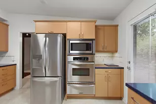 101 E 7th St, Davis, CA 95616 - Photo 13