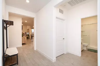 9024 Orlov Way, Roseville, CA 95747 - Photo 3