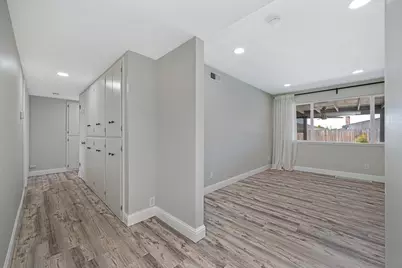 7284 Farm Dale Way, Sacramento, CA 95831 - Photo 27