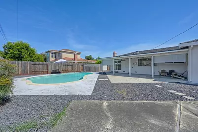 7284 Farm Dale Way, Sacramento, CA 95831 - Photo 61