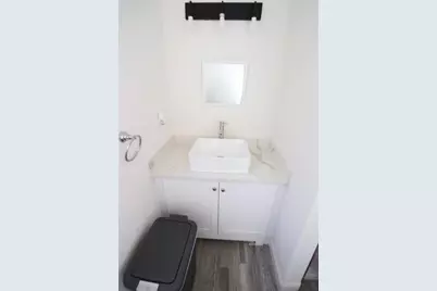 2239 Finland Avenue, Stockton, CA 95205 - Photo 9