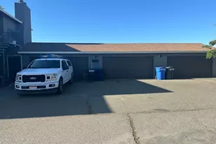 3401 Roanoke Ct, Turlock, CA 95382 - Photo 3