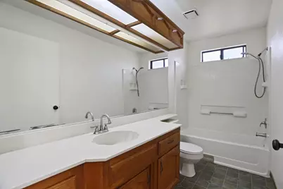 823 Domingo Court, Turlock, CA 95380 - Photo 17