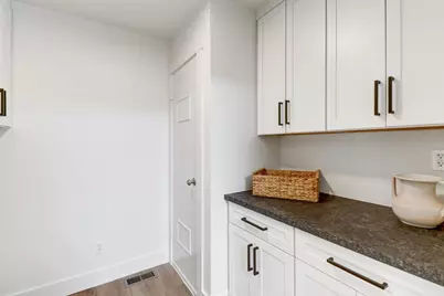 1202 Commons Drive, Sacramento, CA 95825 - Photo 37