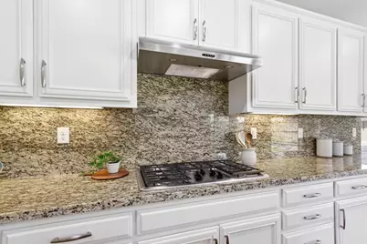 9832 Allen Ranch Way, Elk Grove, CA 95757 - Photo 15
