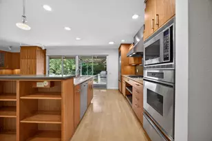 6301 Longridge Way, Sacramento, CA 95831 - Photo 31