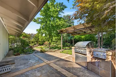 6301 Longridge Way, Sacramento, CA 95831 - Photo 59