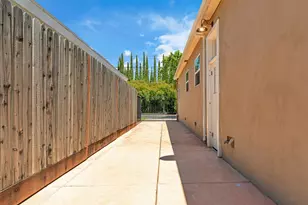 5200 J St, Sacramento, CA 95819 - Photo 37