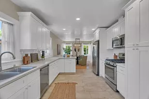 5200 J St, Sacramento, CA 95819 - Photo 9