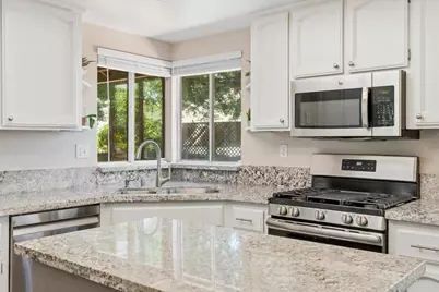 6505 Lennox Way, Elk Grove, CA 95758 - Photo 11