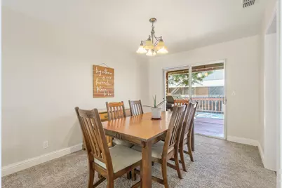 6505 Lennox Way, Elk Grove, CA 95758 - Photo 7