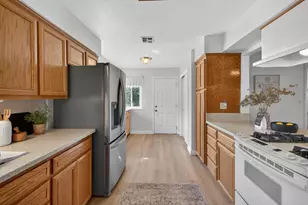 8133 E Peerless Ave, Orangevale, CA 95662 - Photo 15