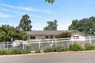 8133 E Peerless Avenue, Orangevale, CA 95662 - Photo 9
