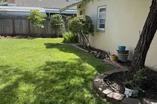 2197 Cambridge St, Sacramento, CA 95815 - Photo 27