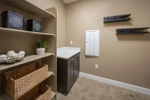 6720 Kaweah Ln, Stockton, CA 95219 - Photo 11
