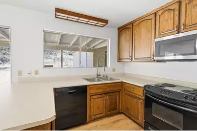 19664 Penn Valley Drive, Penn Valley, CA 95946 - Photo 17