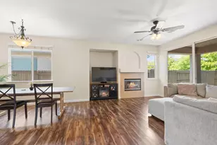 2253 Bradburn Dr, Sacramento, CA 95835 - Photo 7