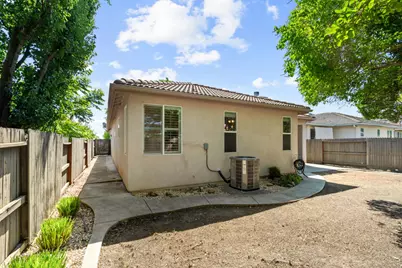 2253 Bradburn Drive, Sacramento, CA 95835 - Photo 39