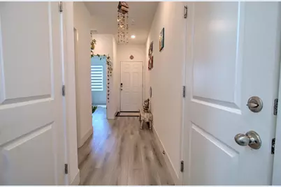 15581 Kellogg Creek Court, Lathrop, CA 95330 - Photo 15