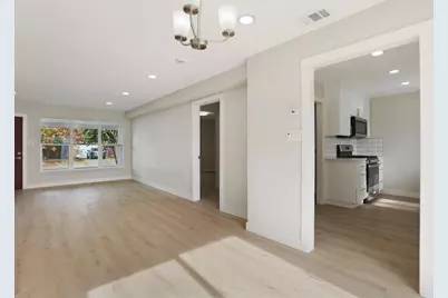 4630 Lemon Hill Avenue, Sacramento, CA 95824 - Photo 9
