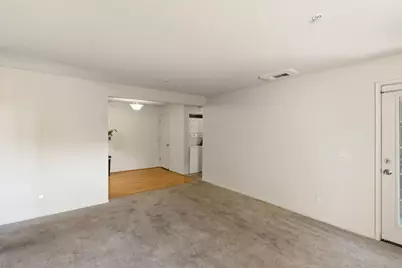7283 Florin Mall Drive #12, Sacramento, CA 95823 - Photo 5
