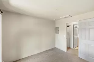 7283 Florin Mall Dr, Sacramento, CA 95823 - Photo 15