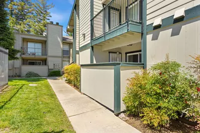 7283 Florin Mall Drive #12, Sacramento, CA 95823 - Photo 21