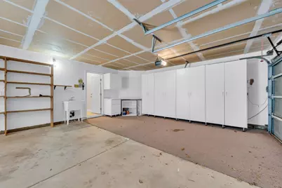 9282 Monmouth Court, Elk Grove, CA 95758 - Photo 45