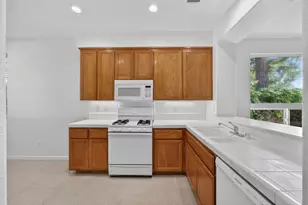 3203 Europa St, Roseville, CA 95661 - Photo 15