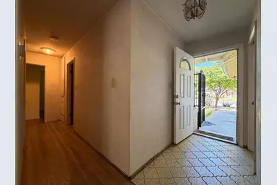 1813 Enslen Avenue, Modesto, CA 95350 - Photo 13