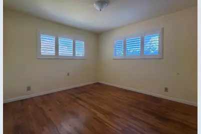 1813 Enslen Avenue, Modesto, CA 95350 - Photo 17