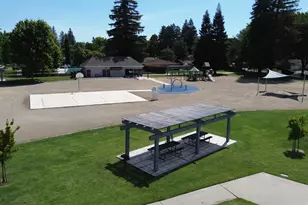3660 W Benjamin Holt Dr, Stockton, CA 95219 - Photo 25