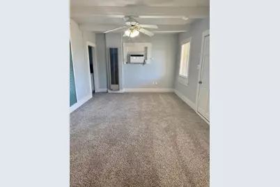 909 E Lincoln Avenue, Madera, CA 93638 - Photo 3