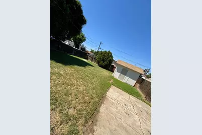 909 E Lincoln Avenue, Madera, CA 93638 - Photo 11