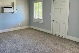 909 E Lincoln Ave, Madera, CA 93638 - Photo 9