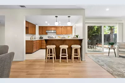 8940 Red Leaf Way, Sacramento, CA 95826 - Photo 9