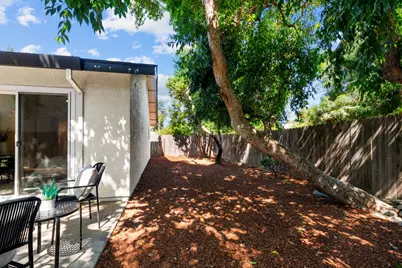 8940 Red Leaf Way, Sacramento, CA 95826 - Photo 41