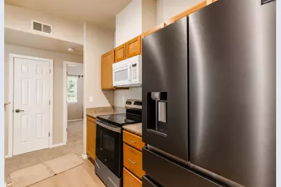 4200 E Commerce Way #1813, Sacramento, CA 95834 - Photo 27