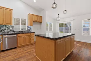 2338 Carol Ann Dr, Tracy, CA 95377 - Photo 17