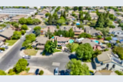 2809 Fleming Court, Modesto, CA 95356 - Photo 37