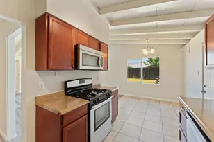 6404 La Cienega Dr, North Highlands, CA 95660 - Photo 13