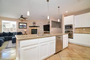 1569 Greenbrier Rd, West Sacramento, CA 95691 - Photo 13