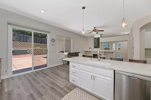1010 Thompson Cir, Folsom, CA 95630 - Photo 21