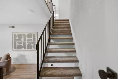 8840 La Riviera Drive #B, Sacramento, CA 95826 - Photo 13
