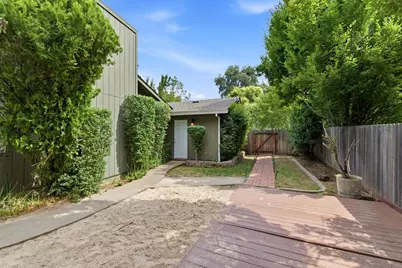7145 Mariposa Avenue, Citrus Heights, CA 95610 - Photo 27